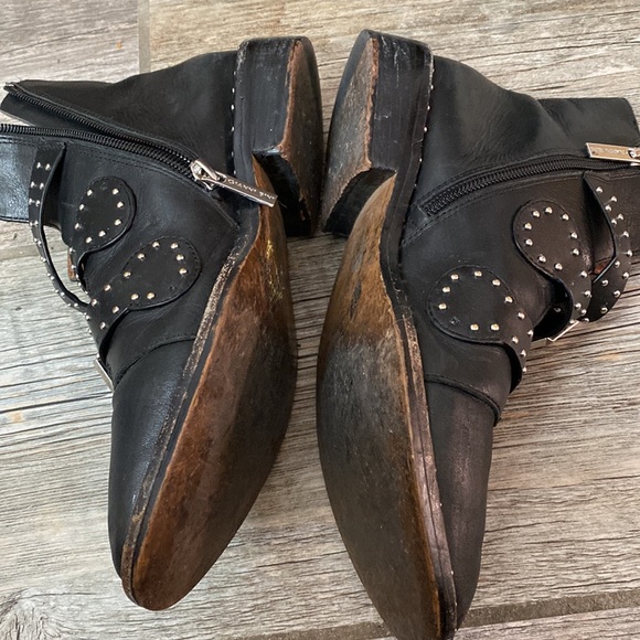 Gianni Bini Studded Ankle Boots 7.5 - Picture 5 of 7